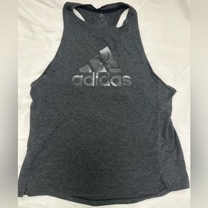 Adidas Tank, size M